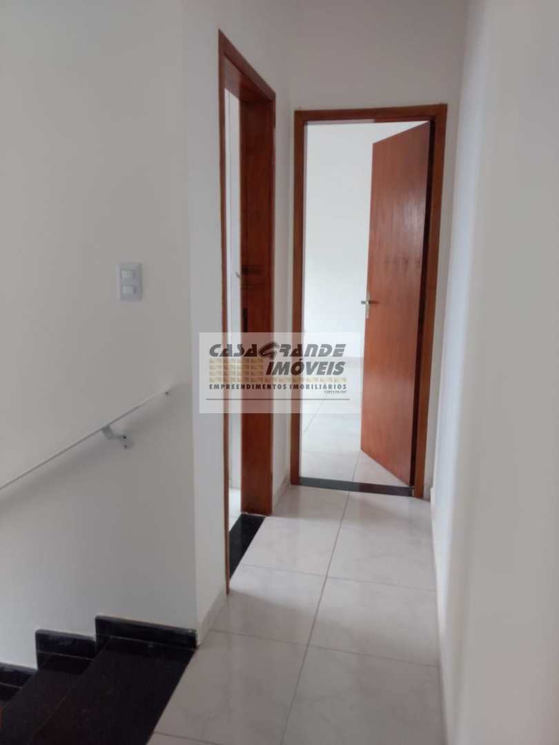 Casa à venda com 3 quartos, 130m² - Foto 10