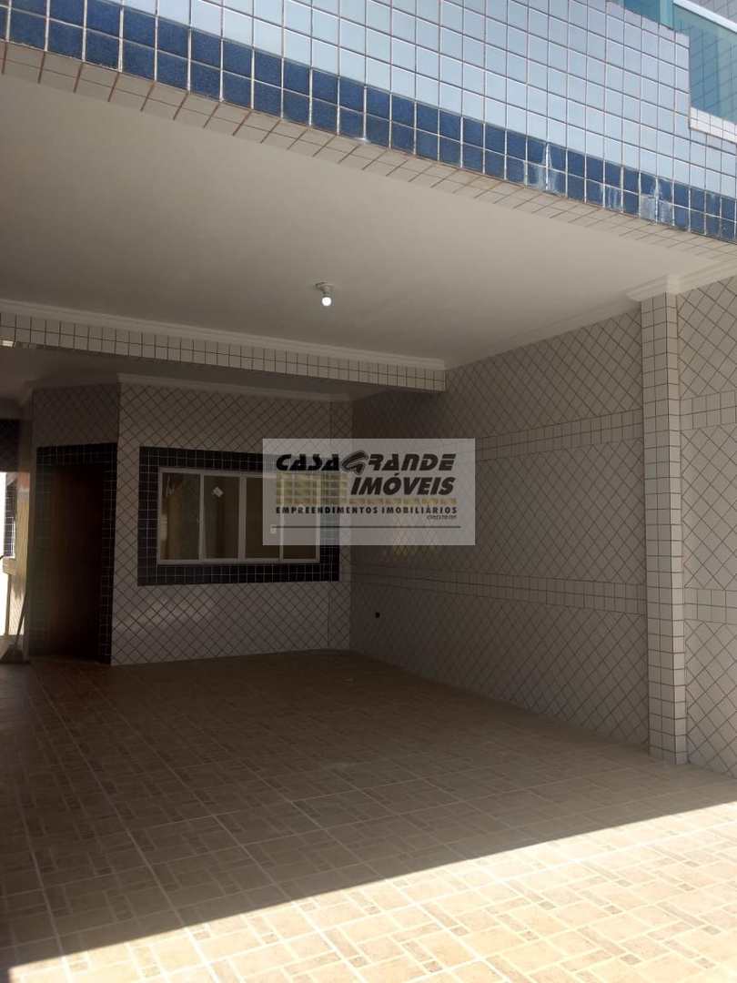 Casa à venda com 3 quartos, 196m² - Foto 2