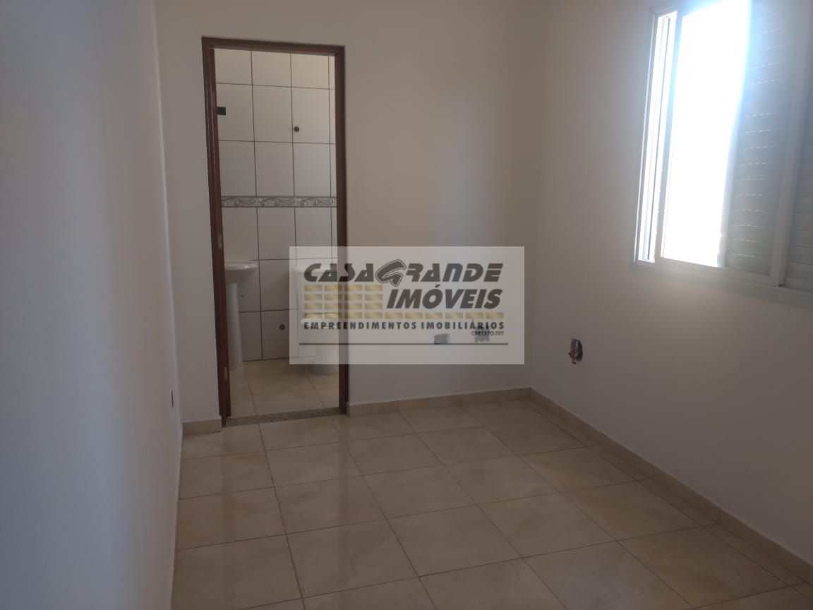 Casa à venda com 3 quartos, 196m² - Foto 20