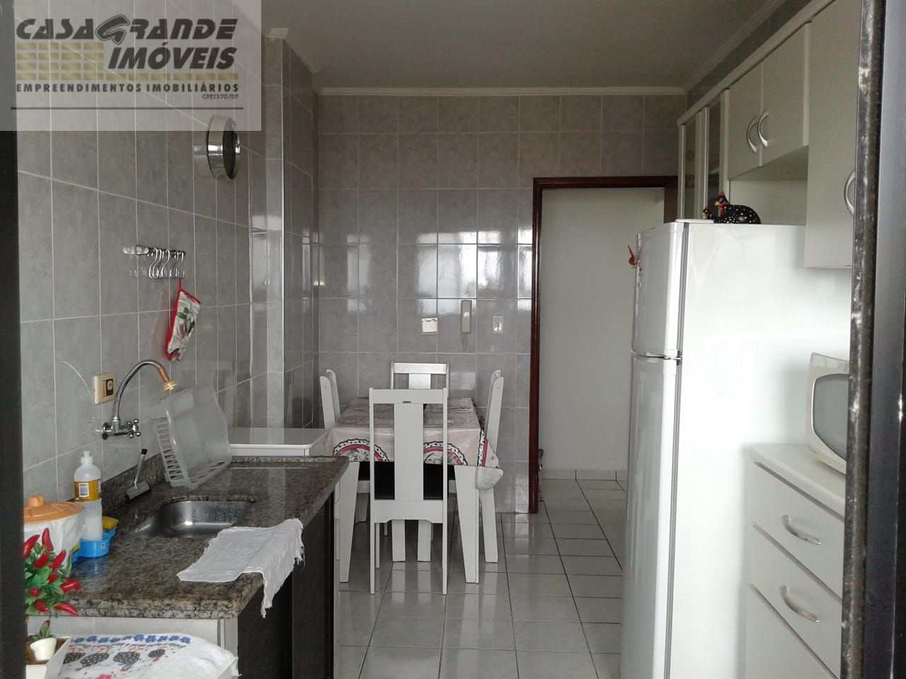 Apartamento à venda com 1 quarto, 55m² - Foto 8