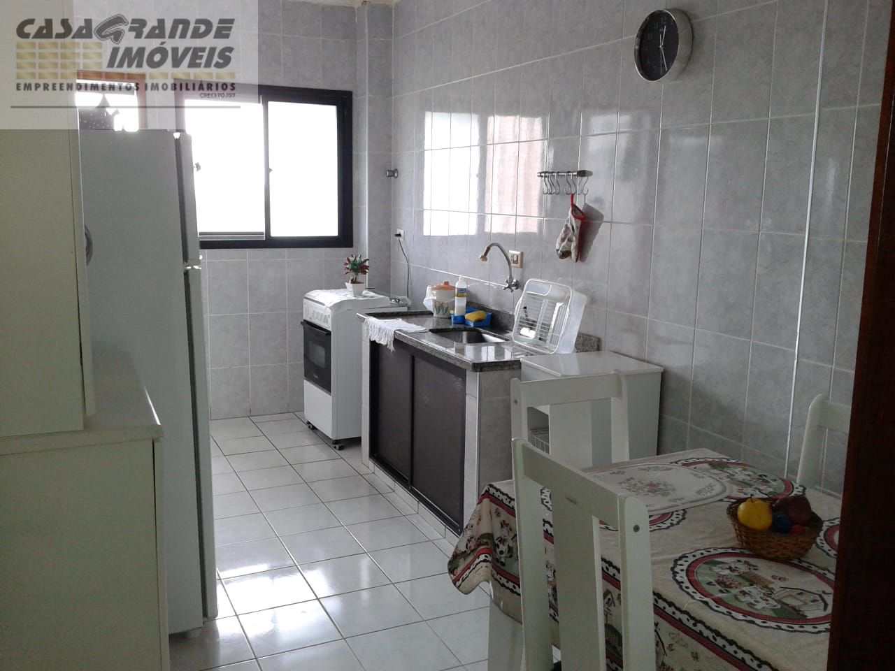 Apartamento à venda com 1 quarto, 55m² - Foto 9