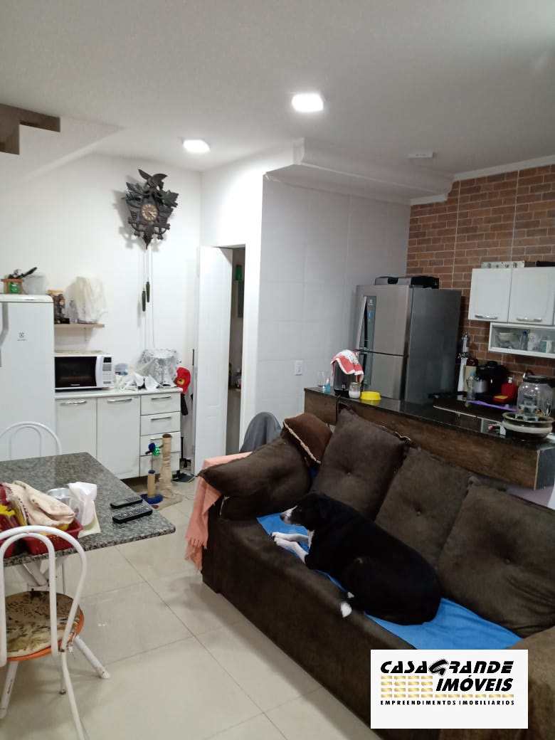 Casa de Condomínio à venda com 2 quartos, 50m² - Foto 4