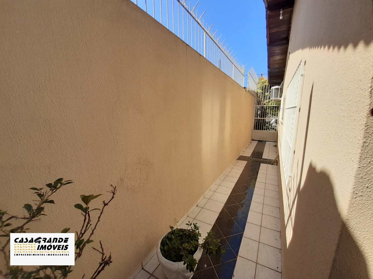 Casa à venda com 3 quartos, 148m² - Foto 6