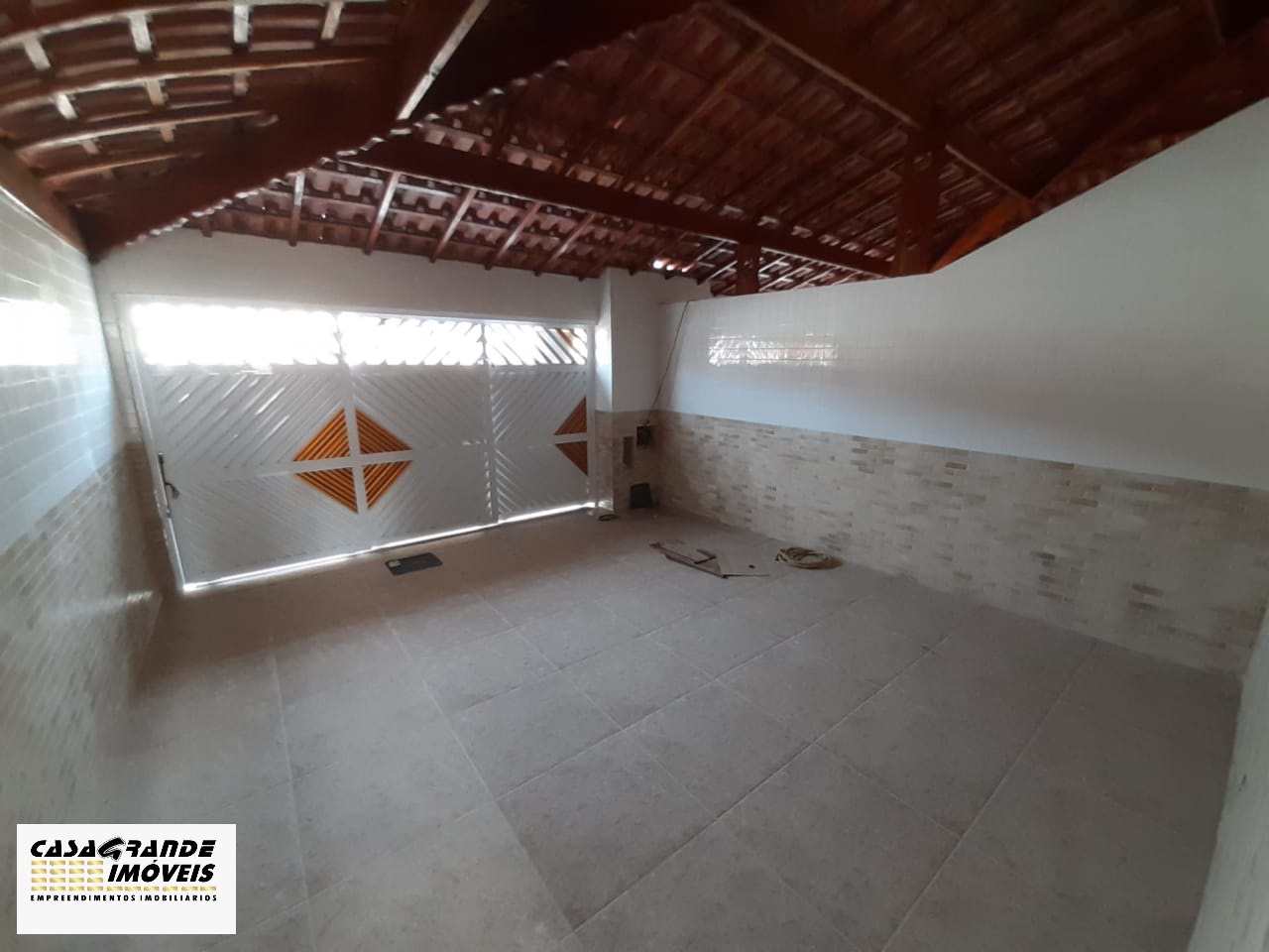 Casa à venda com 2 quartos, 100m² - Foto 14