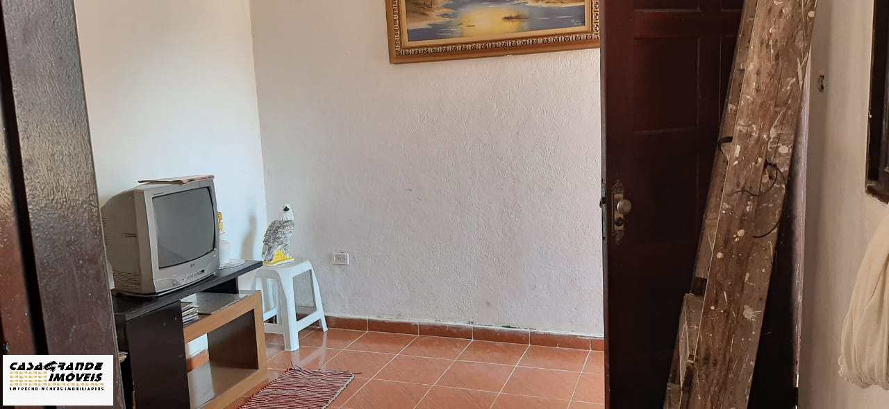 Casa à venda com 2 quartos, 266m² - Foto 10