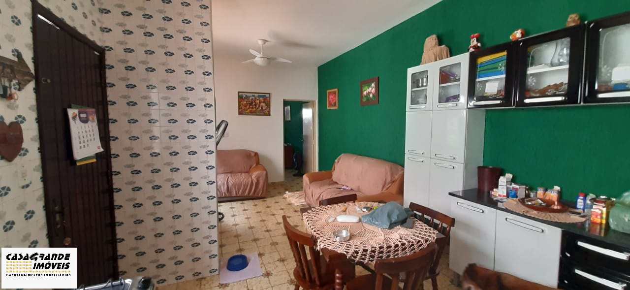 Casa à venda com 2 quartos, 125m² - Foto 12