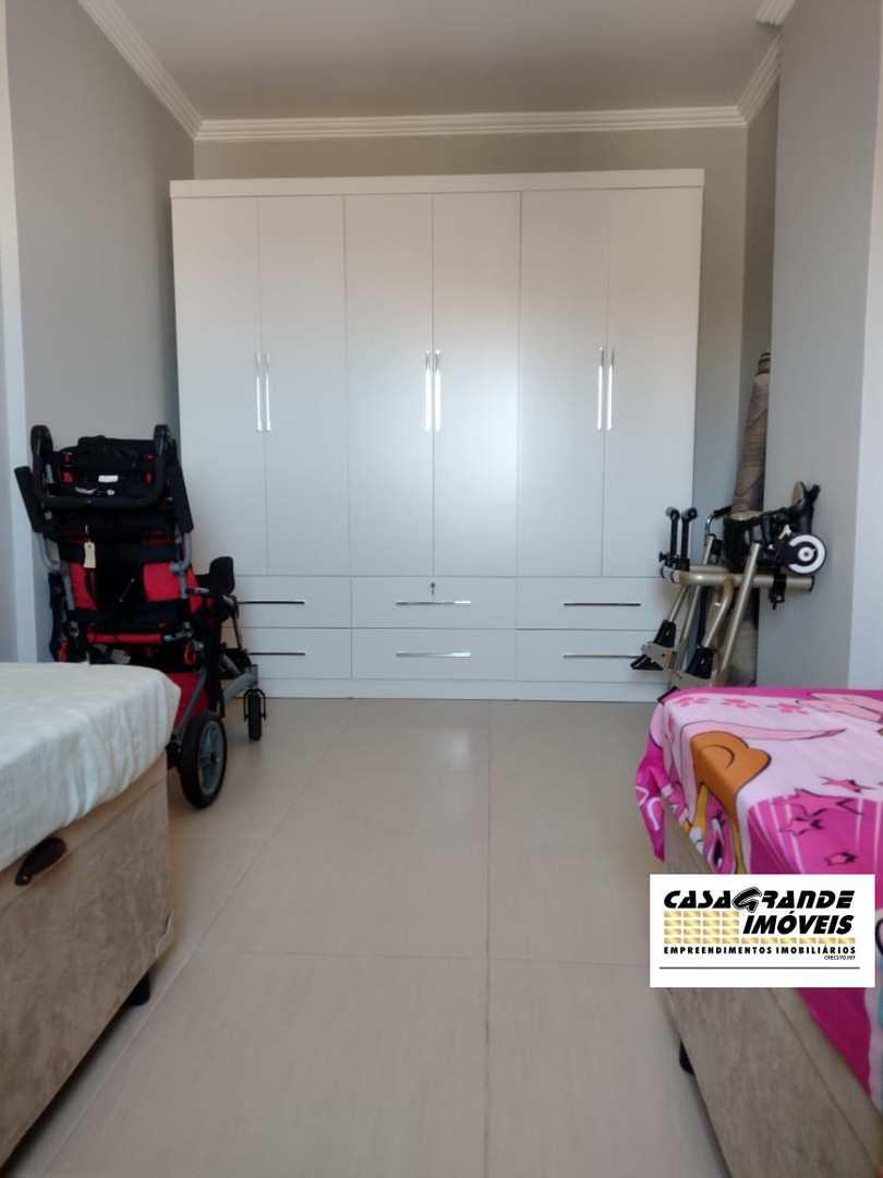 Apartamento à venda com 3 quartos, 150m² - Foto 9