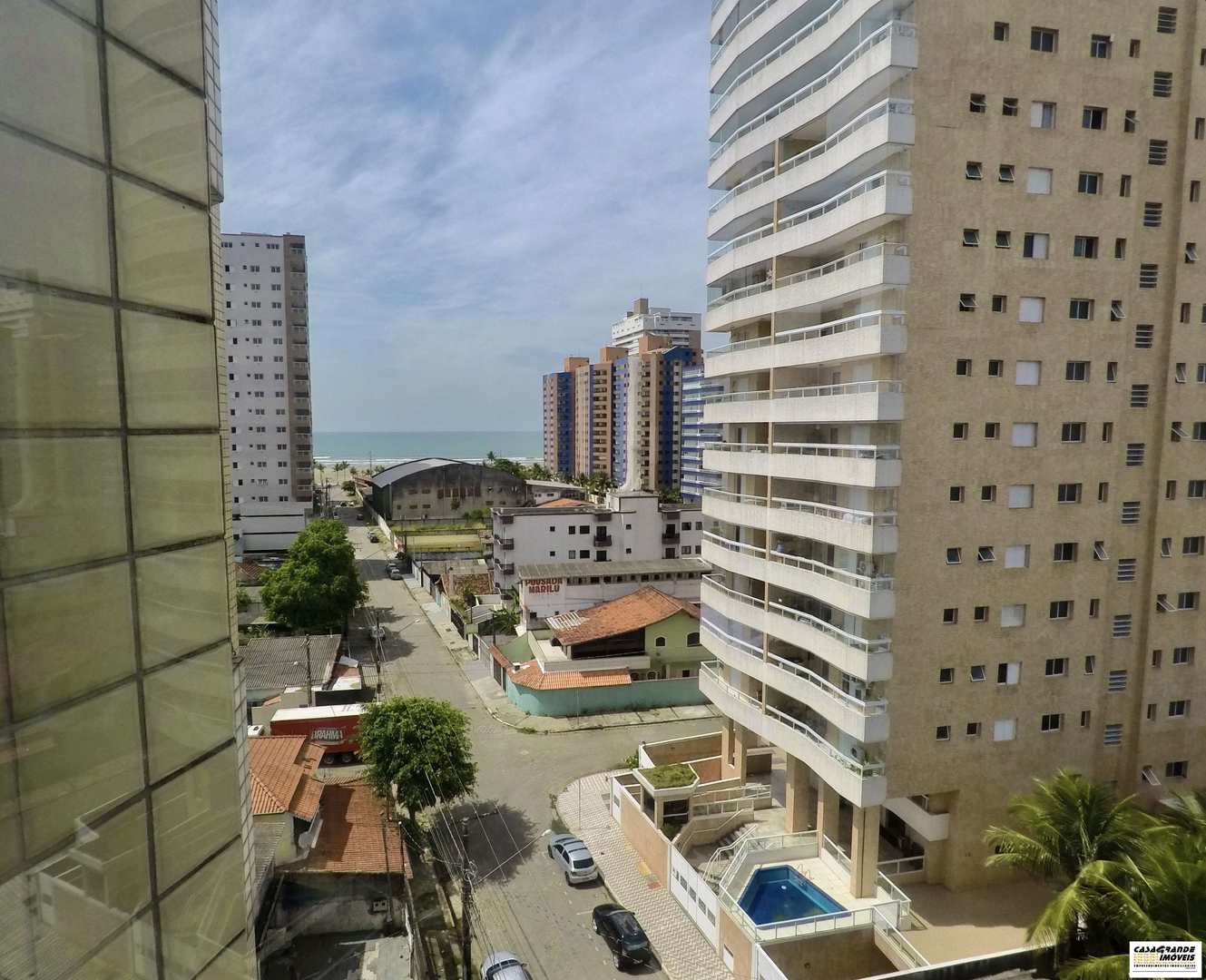 Apartamento à venda com 2 quartos, 71m² - Foto 2