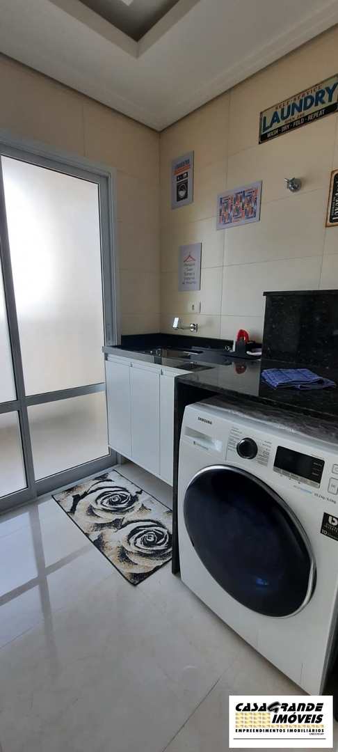 Apartamento à venda com 3 quartos, 326m² - Foto 23