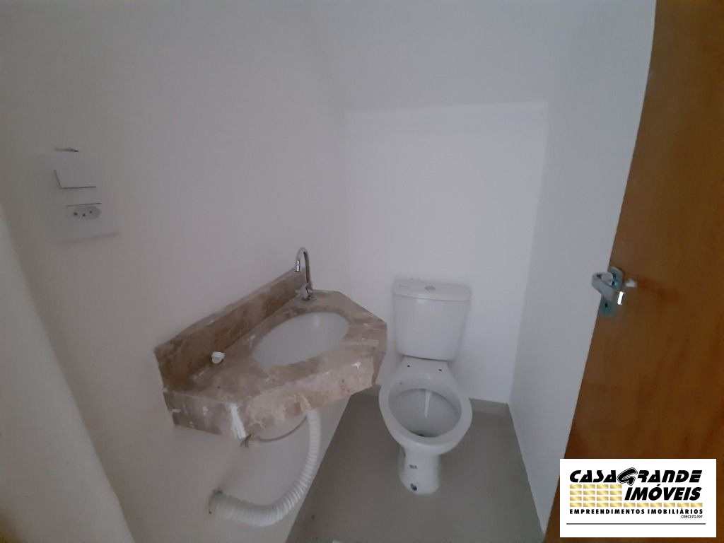 Sobrado à venda com 2 quartos, 60m² - Foto 6