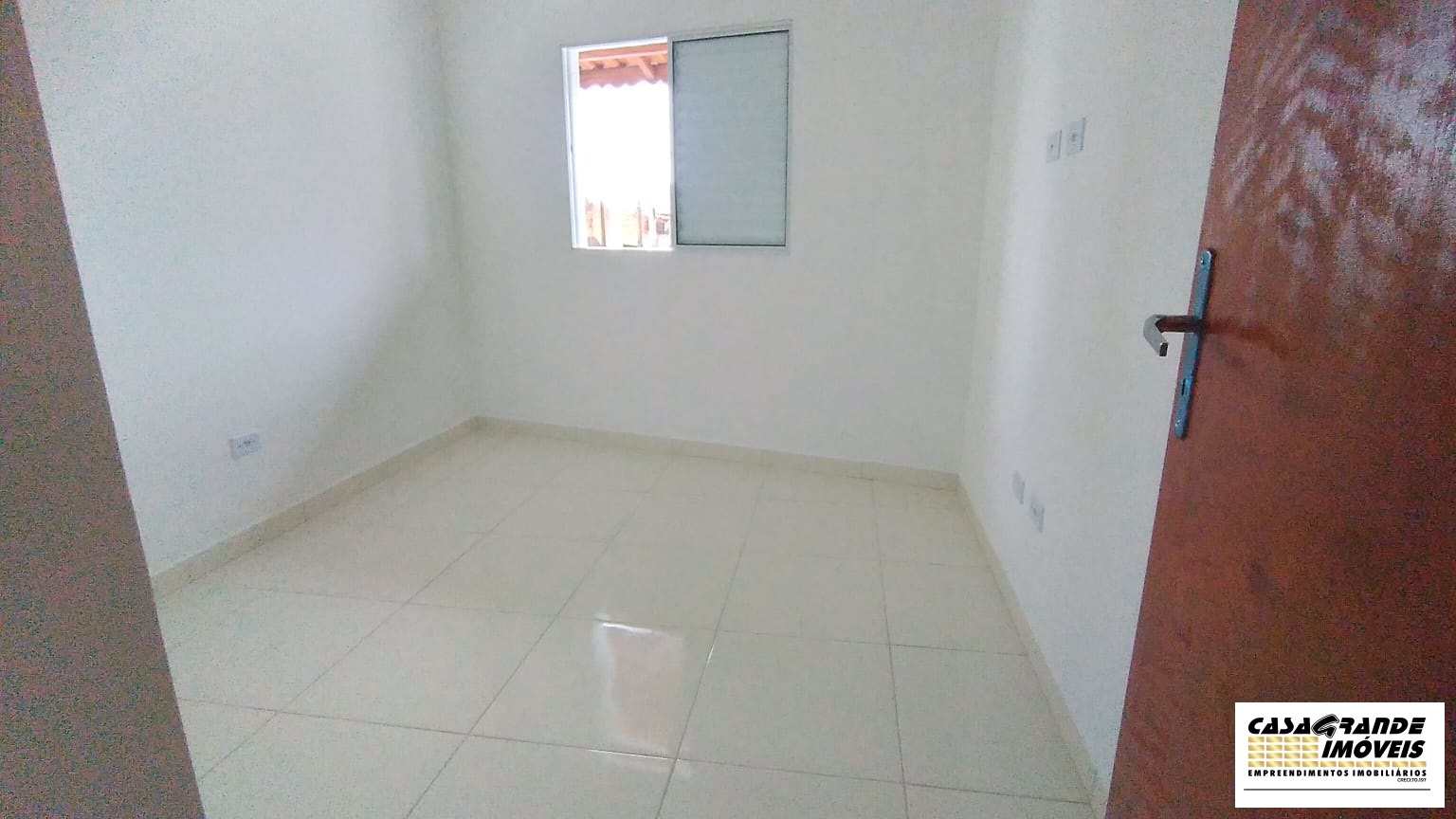 Casa à venda com 2 quartos, 54m² - Foto 10