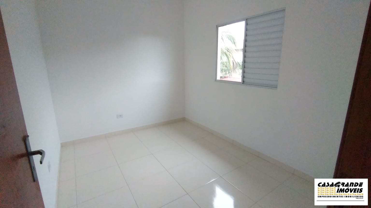 Casa à venda com 2 quartos, 54m² - Foto 13