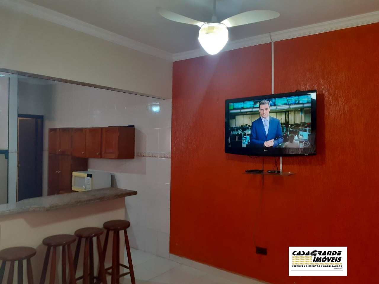 Casa à venda com 2 quartos, 70m² - Foto 12