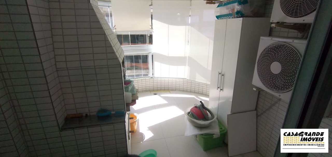 Apartamento à venda com 2 quartos, 80m² - Foto 22