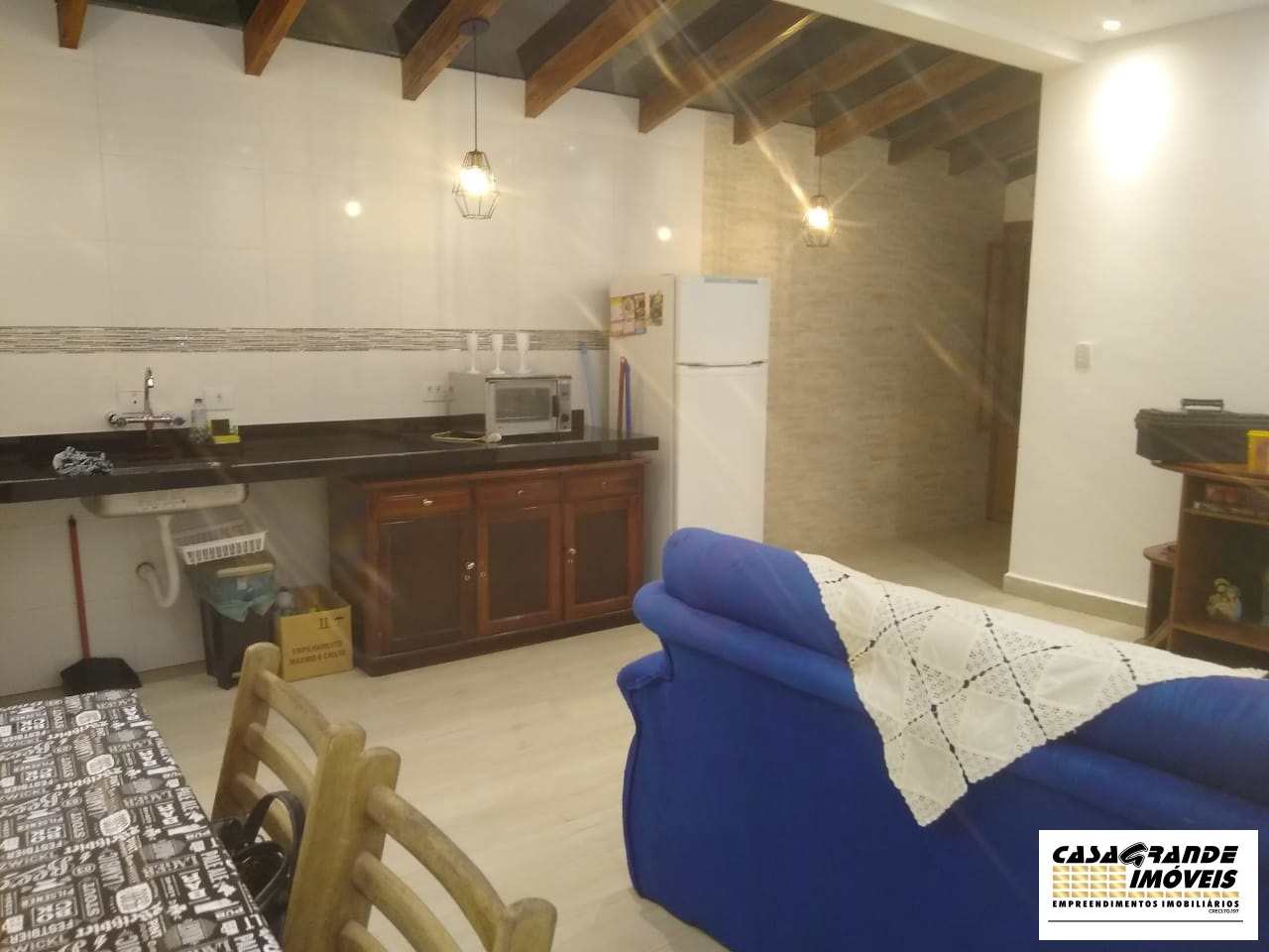 Casa à venda com 3 quartos, 70m² - Foto 9