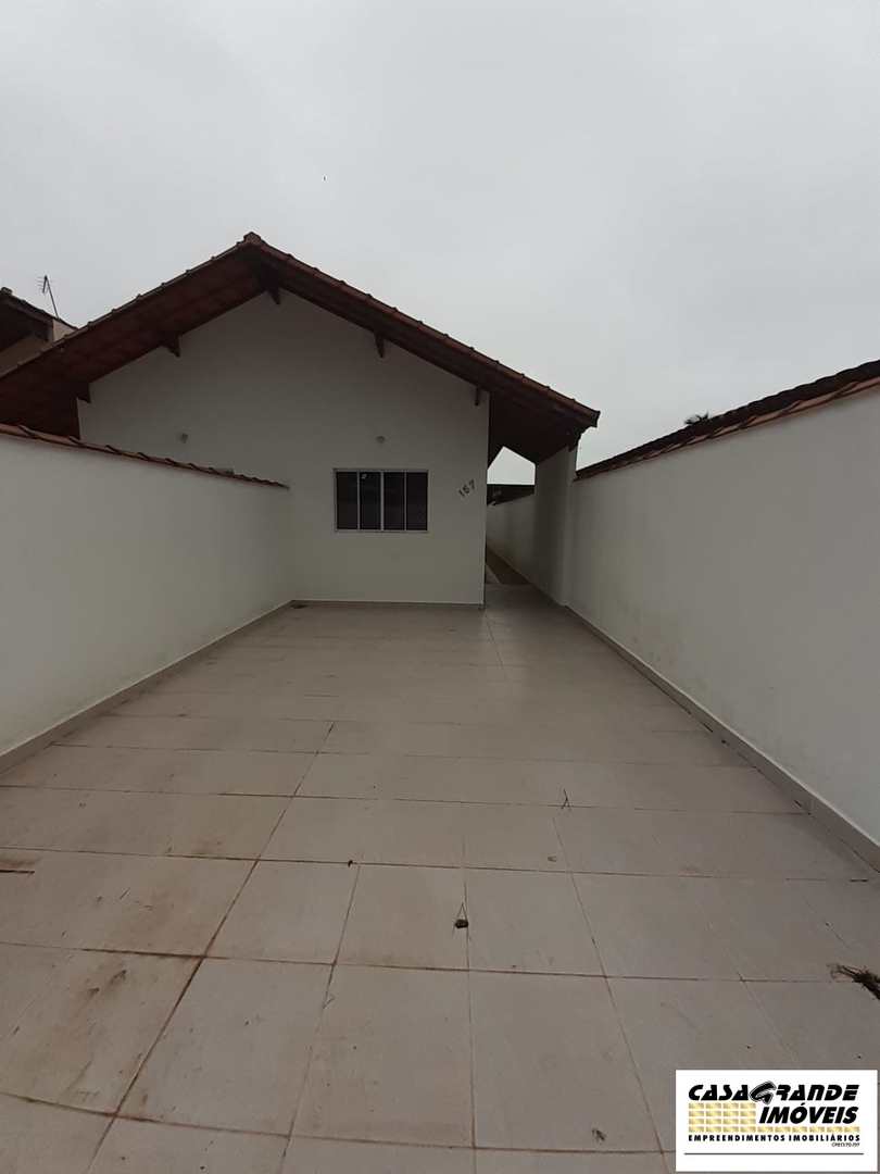 Casa à venda com 2 quartos, 61m² - Foto 3