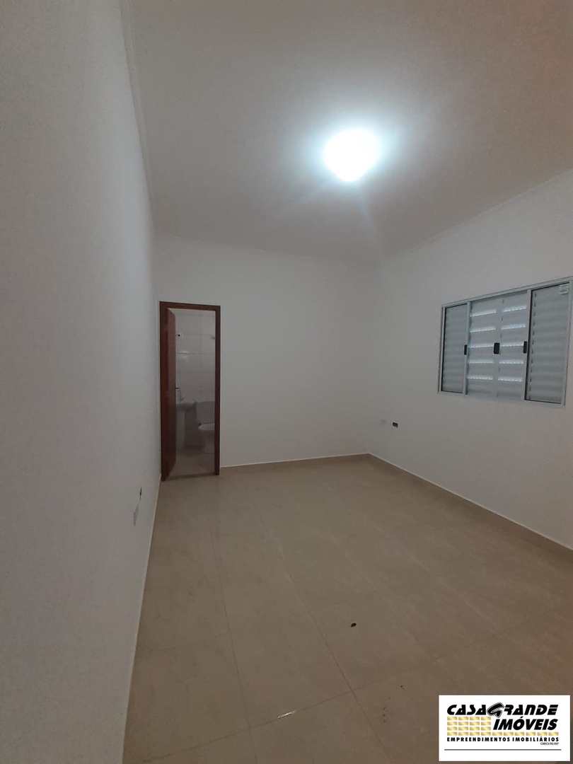 Casa à venda com 2 quartos, 61m² - Foto 15