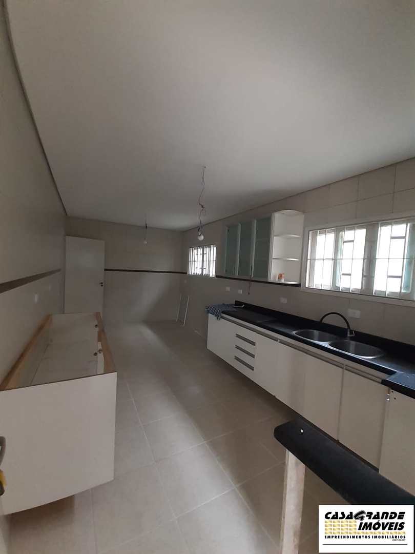 Casa à venda com 2 quartos, 123m² - Foto 26