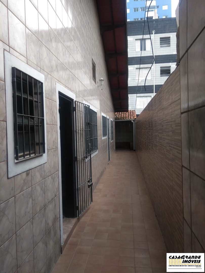 Casa à venda com 2 quartos, 125m² - Foto 13