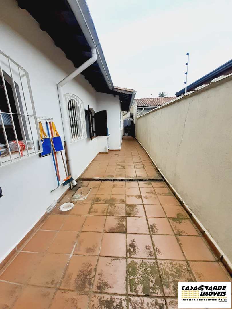 Casa à venda com 2 quartos, 98m² - Foto 20