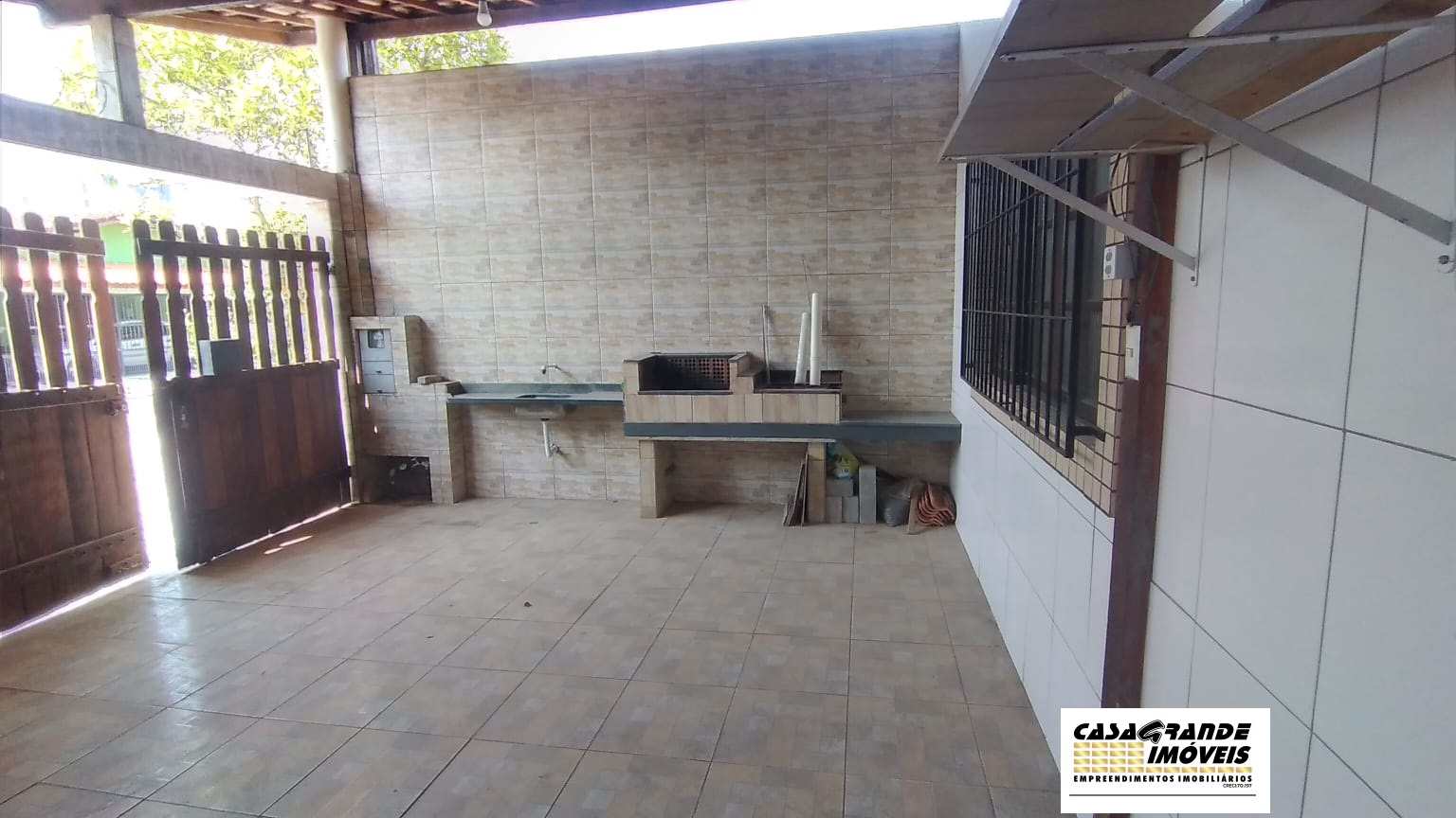 Casa à venda com 2 quartos, 70m² - Foto 23