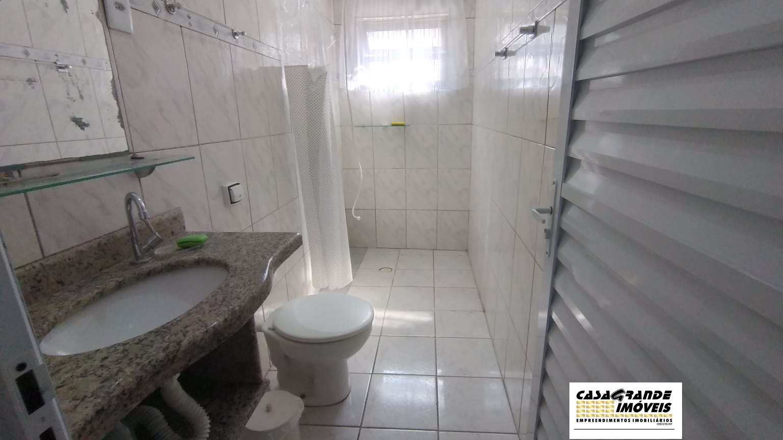 Casa à venda com 2 quartos, 70m² - Foto 20