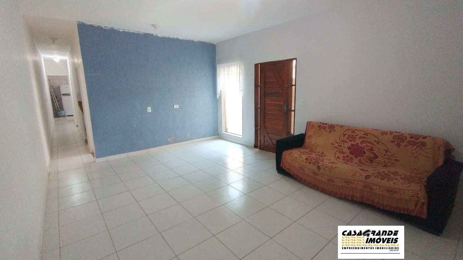 Casa à venda com 2 quartos, 70m² - Foto 6