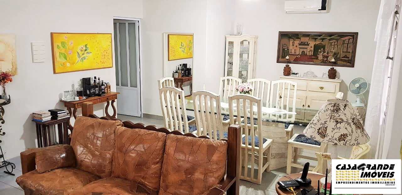 Casa à venda com 3 quartos, 169m² - Foto 3