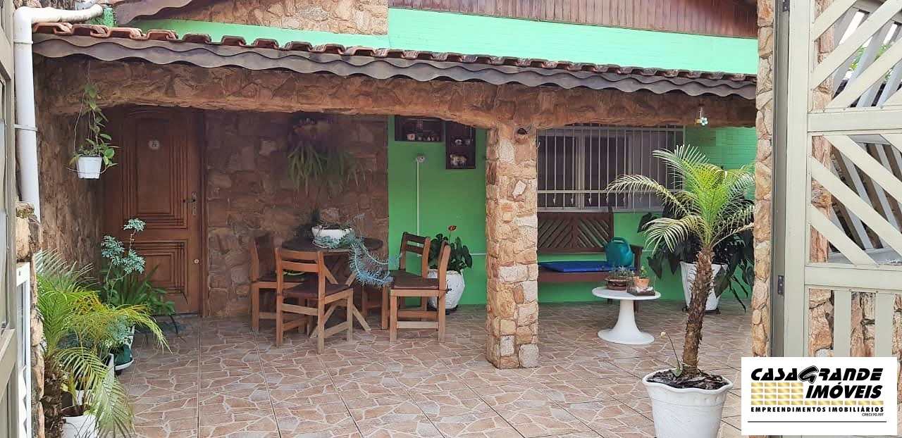 Casa à venda com 3 quartos, 169m² - Foto 6