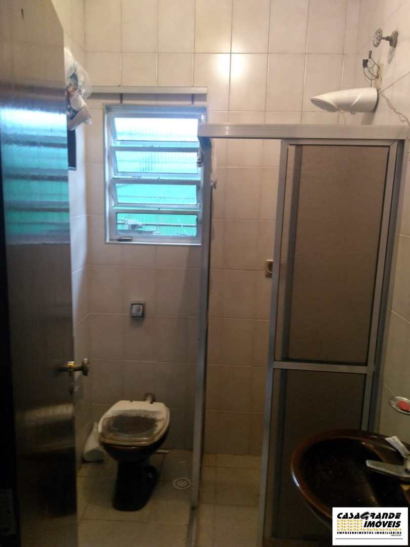 Casa à venda com 3 quartos, 250m² - Foto 24