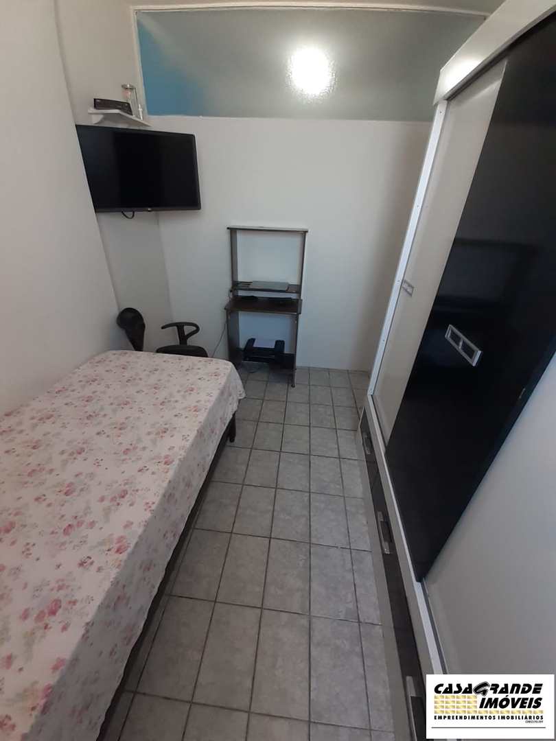 Apartamento à venda com 2 quartos, 76m² - Foto 14