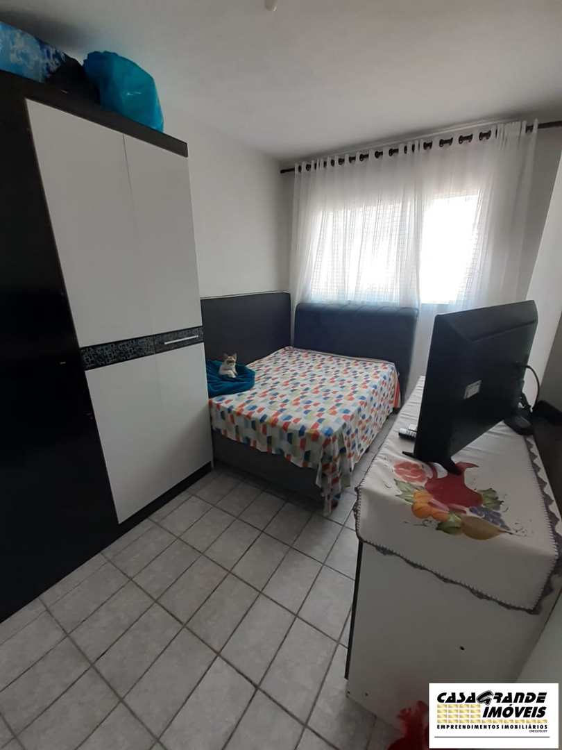 Apartamento à venda com 2 quartos, 76m² - Foto 7