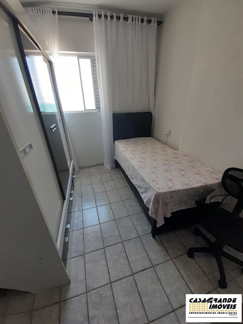 Apartamento à venda com 2 quartos, 76m² - Foto 13