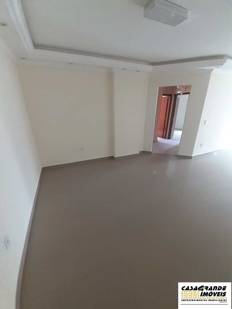 Apartamento à venda com 3 quartos, 232m² - Foto 6