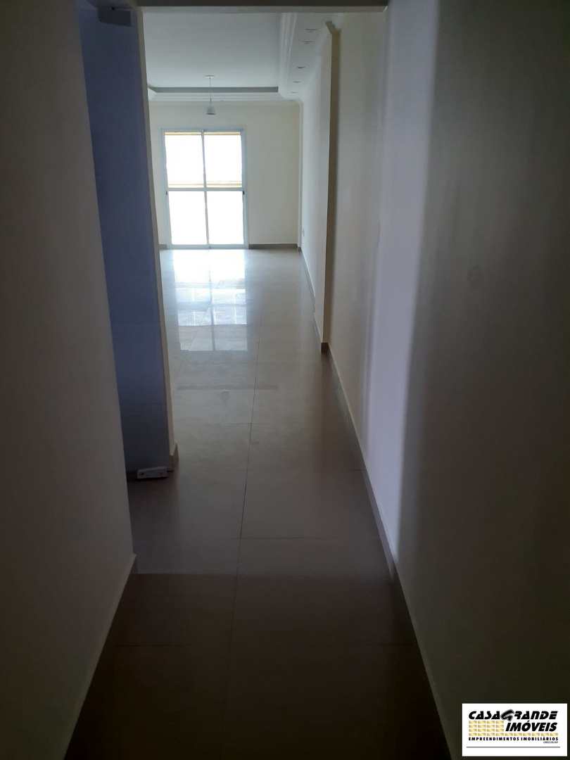 Apartamento à venda com 3 quartos, 232m² - Foto 7