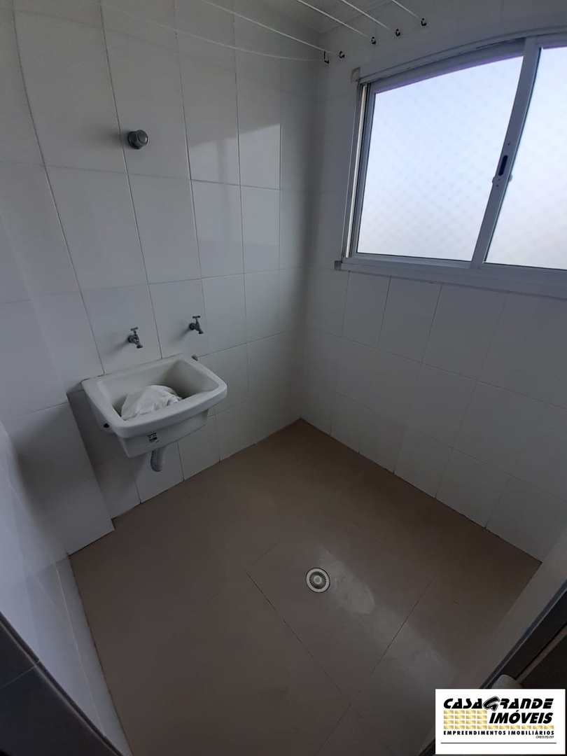 Apartamento à venda com 3 quartos, 232m² - Foto 25