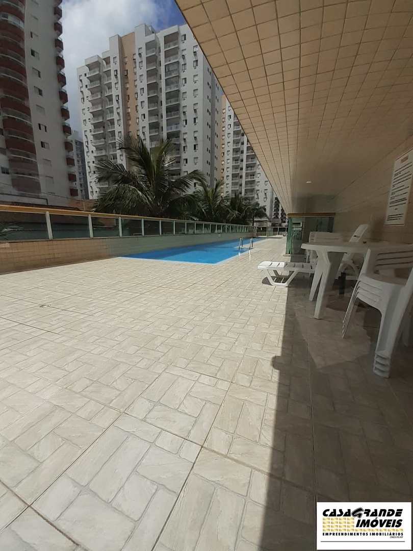 Apartamento à venda com 3 quartos, 232m² - Foto 2