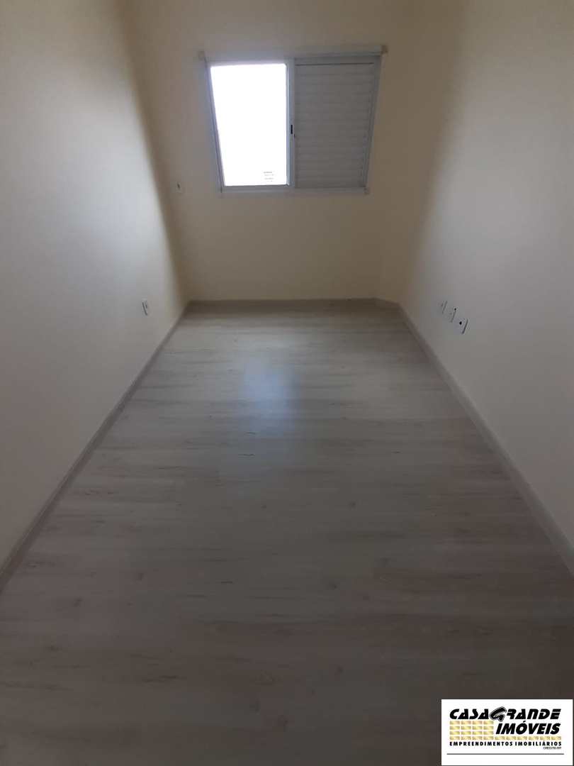 Apartamento à venda com 3 quartos, 232m² - Foto 17