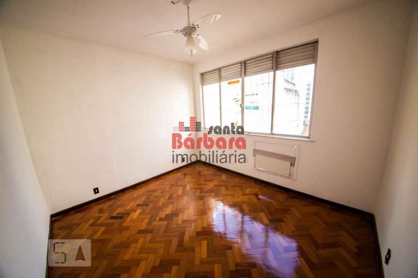 Apartamento à venda com 3 quartos - Foto 6