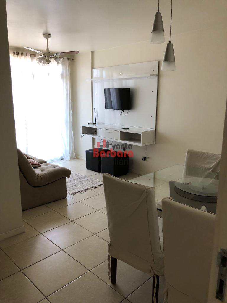 Apartamento à venda com 2 quartos, 72m² - Foto 4