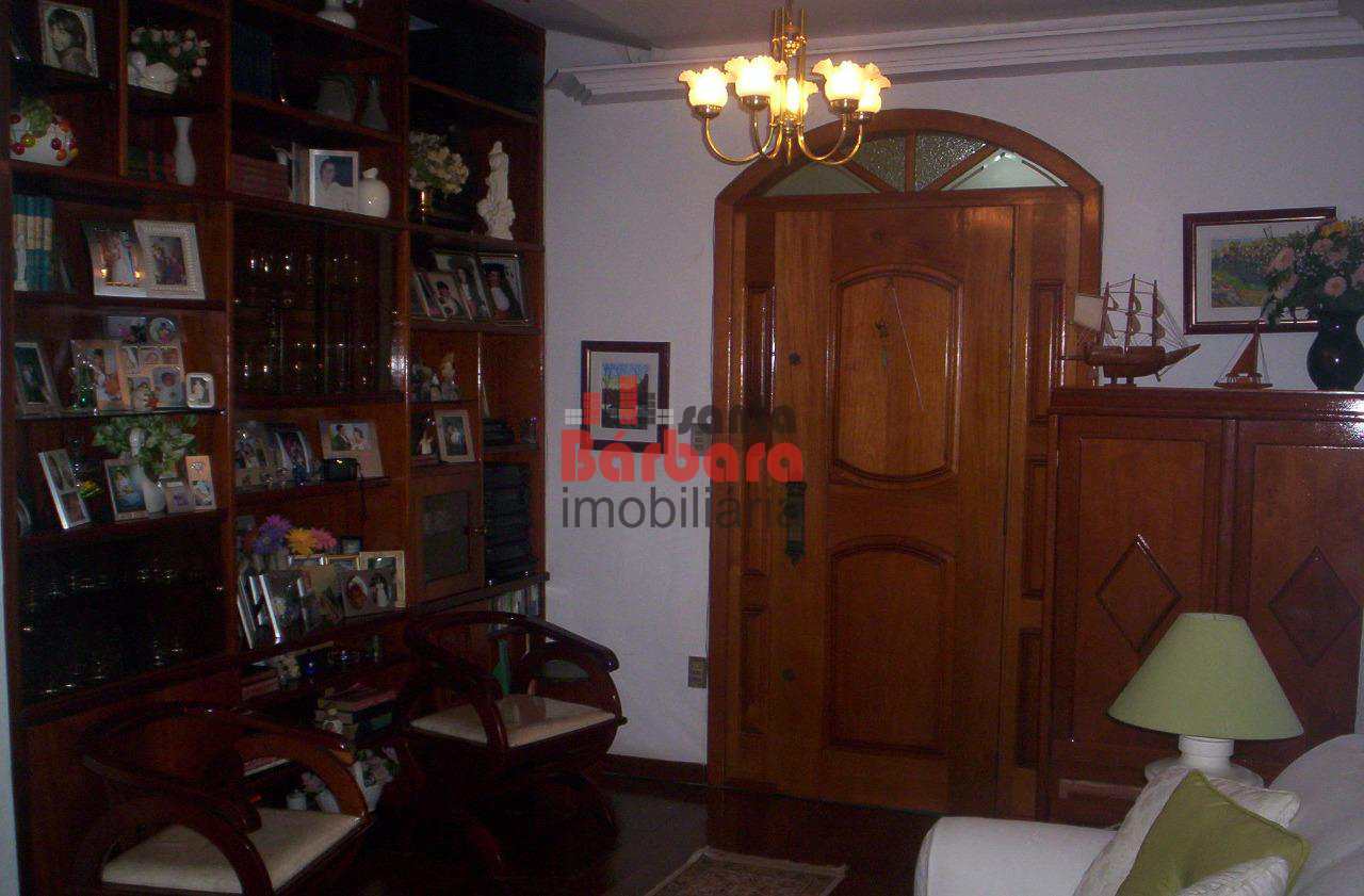 Casa à venda com 3 quartos, 200m² - Foto 10