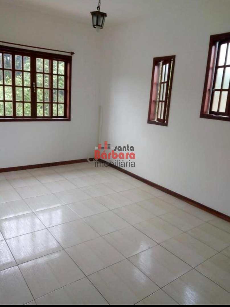 Casa à venda com 4 quartos, 185m² - Foto 5