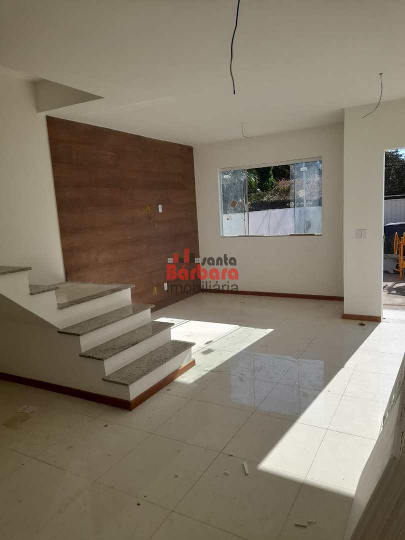 Casa à venda com 3 quartos, 180m² - Foto 14