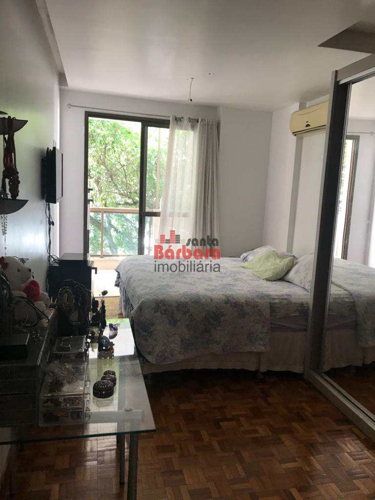 Apartamento à venda com 4 quartos, 130m² - Foto 19