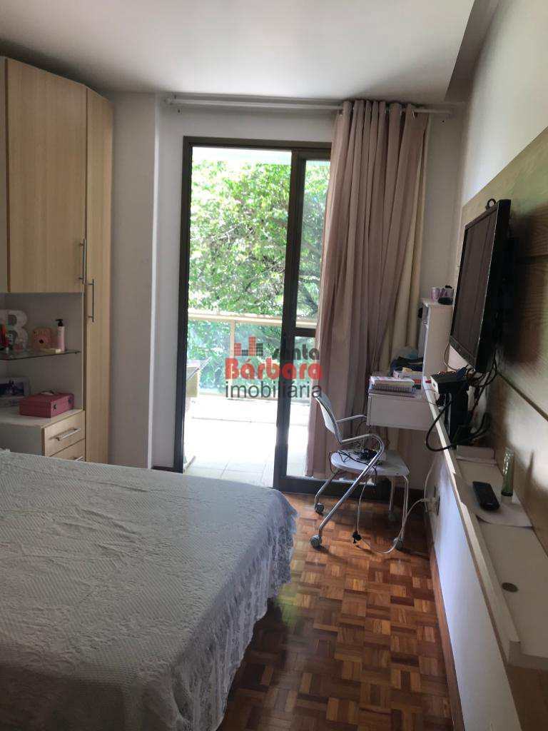 Apartamento à venda com 4 quartos, 130m² - Foto 37