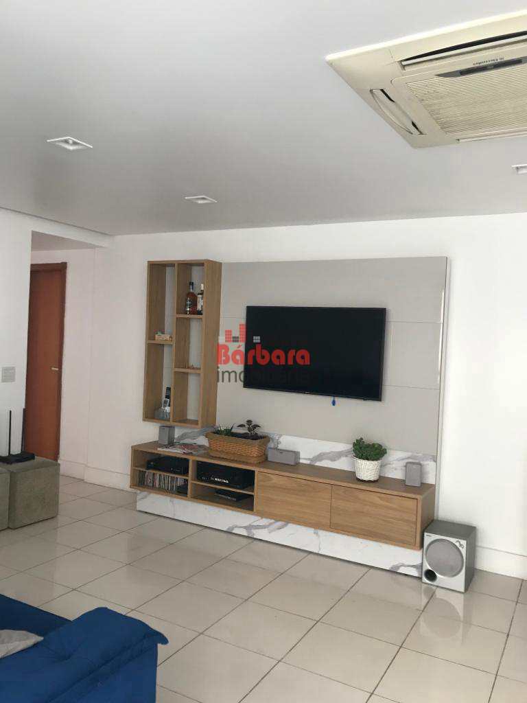 Apartamento à venda com 4 quartos, 130m² - Foto 1