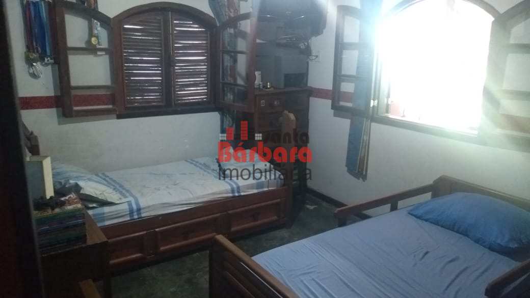 Casa à venda com 3 quartos, 350m² - Foto 9