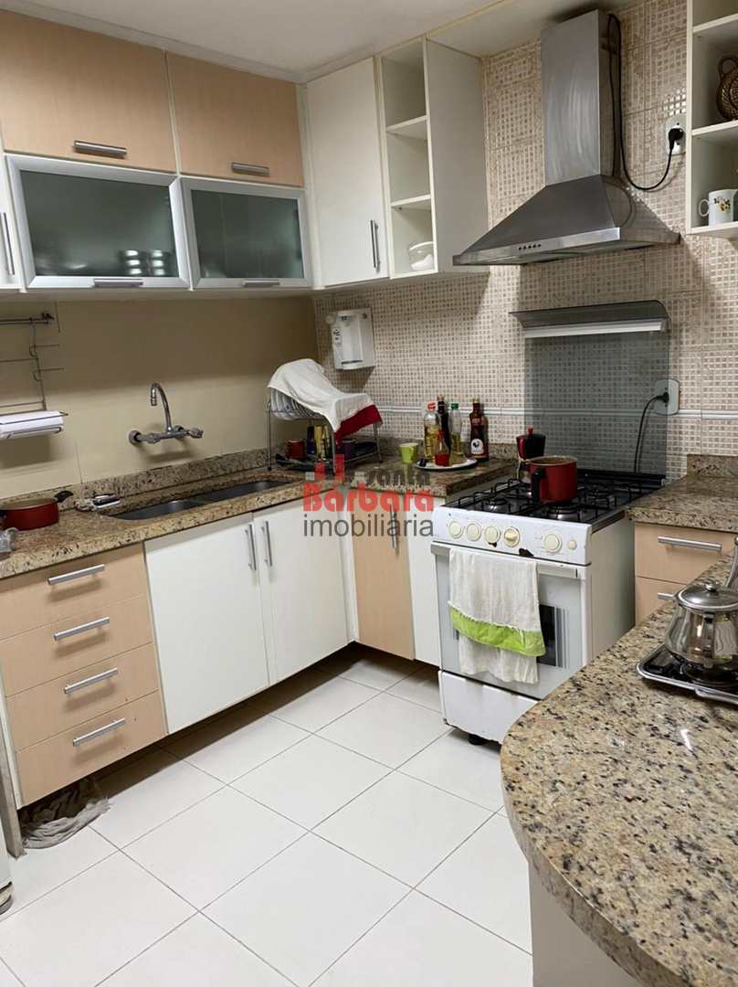 Apartamento à venda com 3 quartos, 170m² - Foto 27