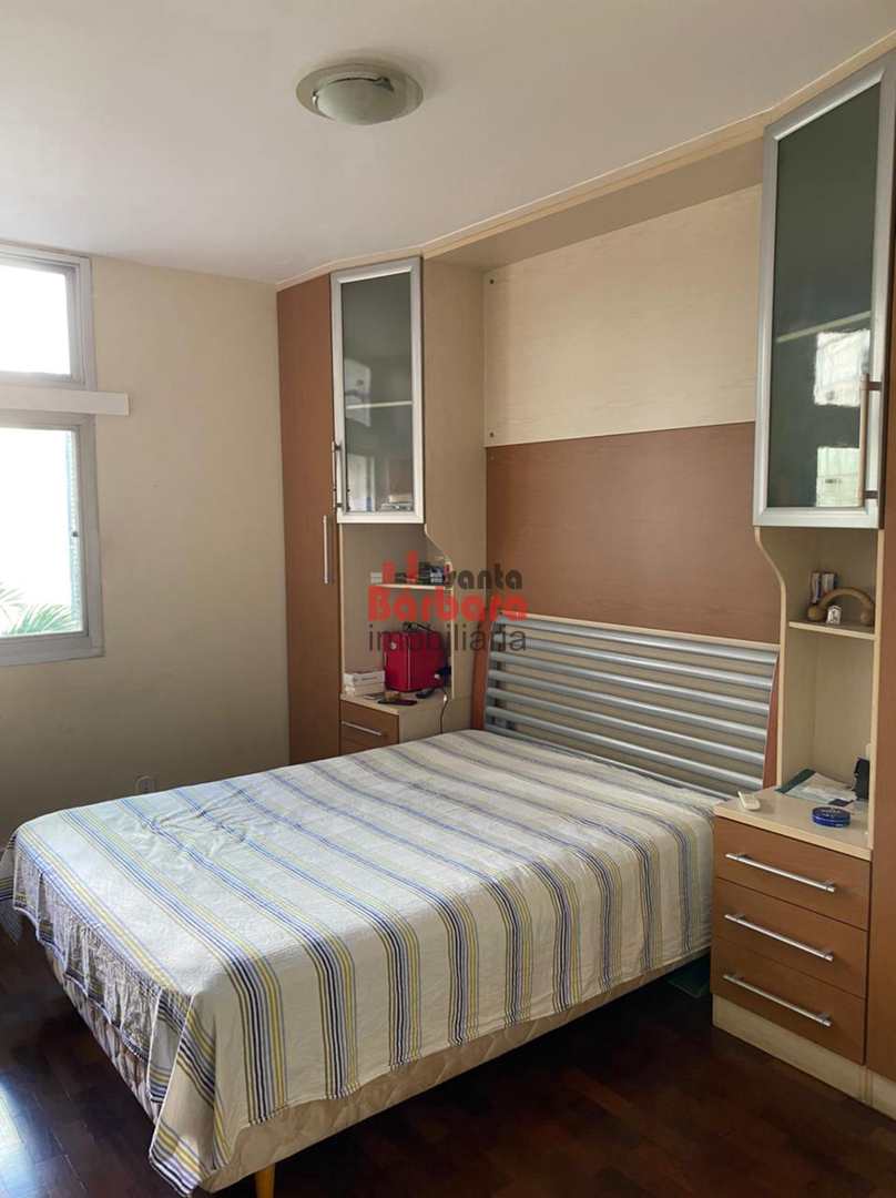 Apartamento à venda com 3 quartos, 170m² - Foto 4