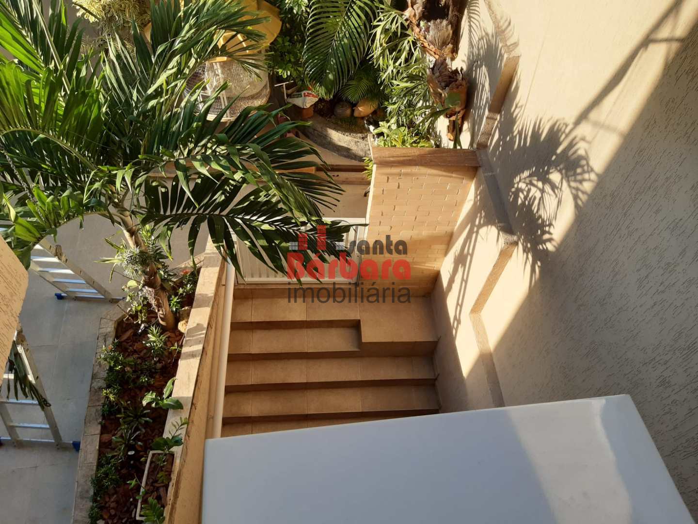 Casa à venda com 3 quartos, 240m² - Foto 12